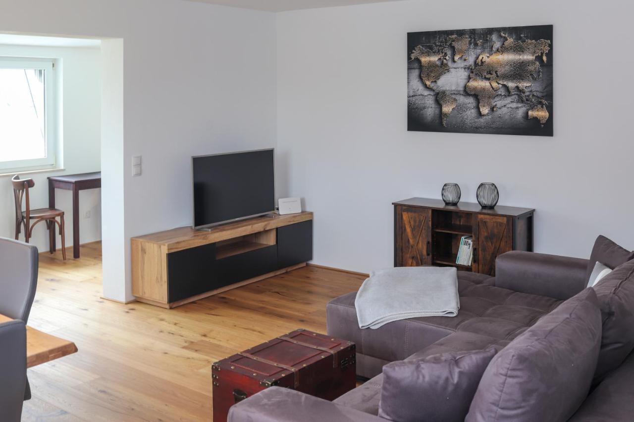 Apartment Melcher Hard